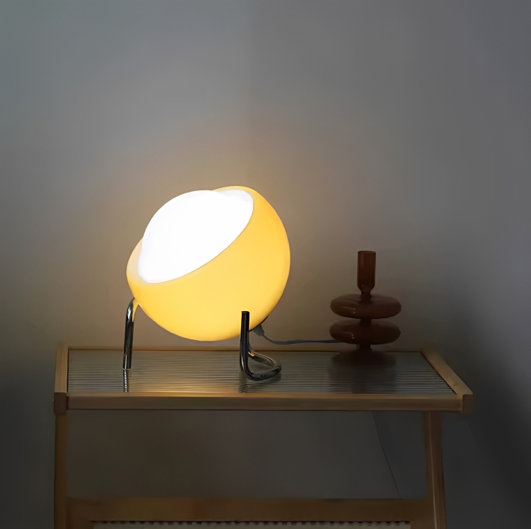 Medieval Bauhaus Bordslampa