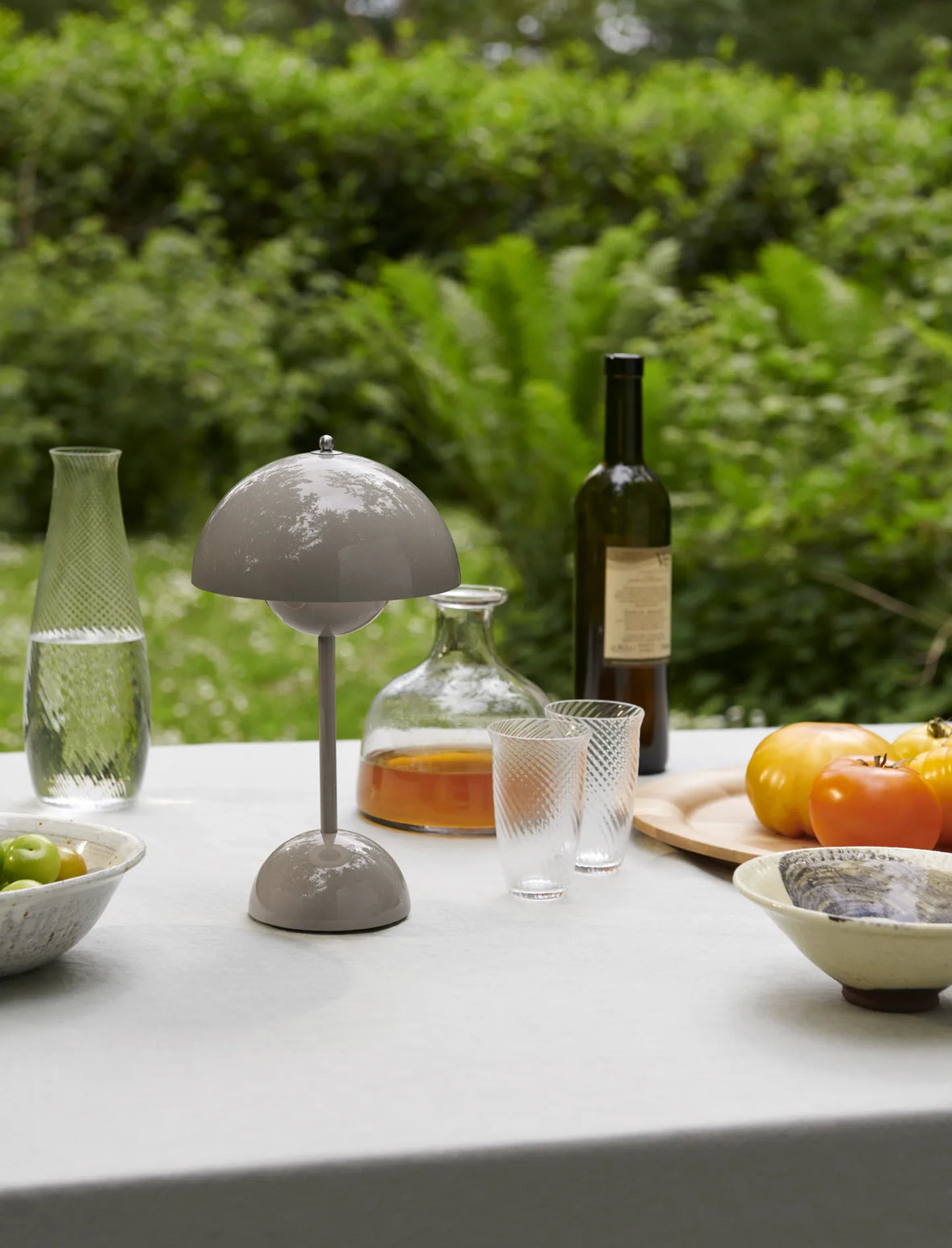 Flowerbud  – Ikonisk bärbar designlampa