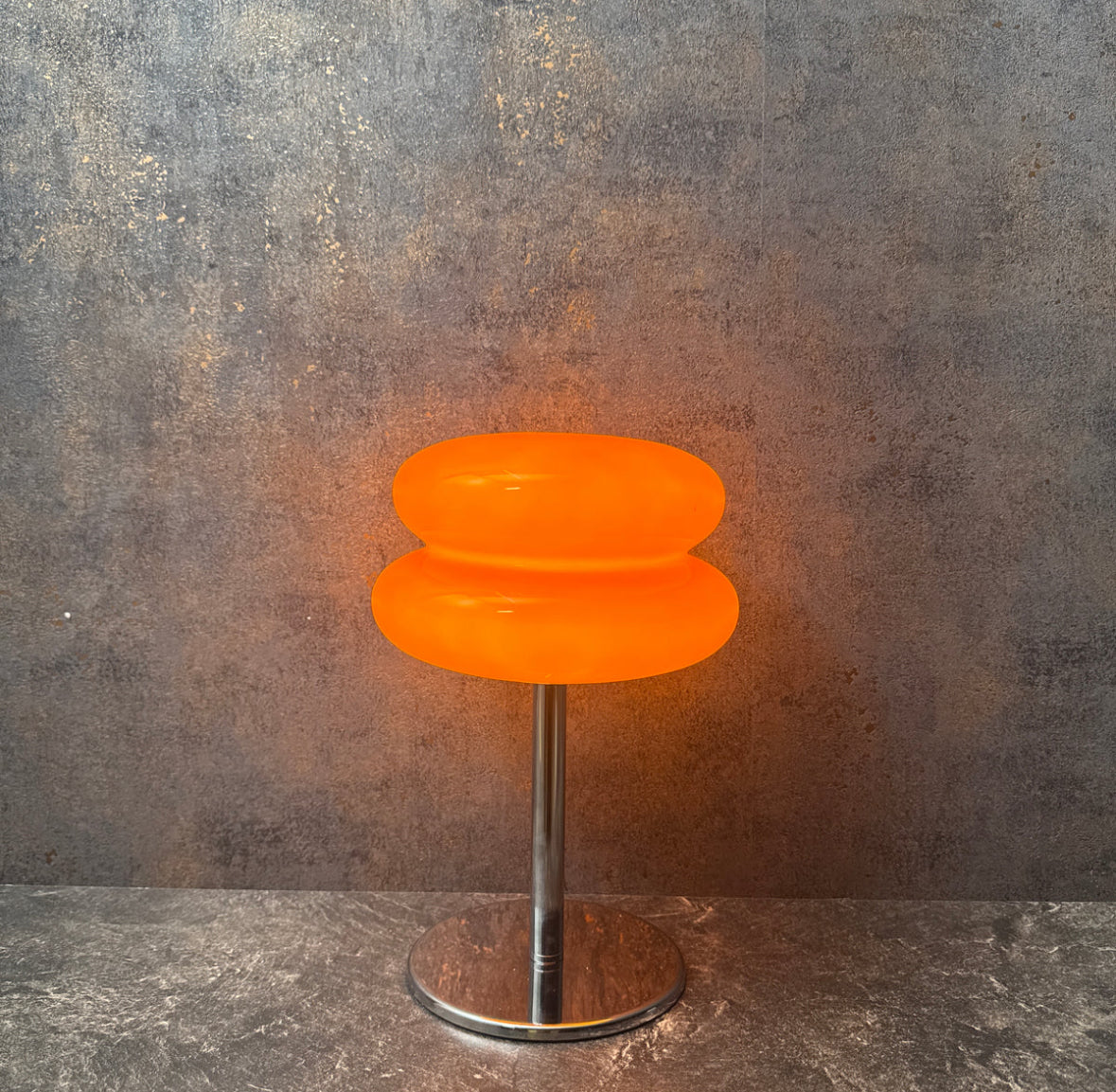 Macaron LED Bordslampa