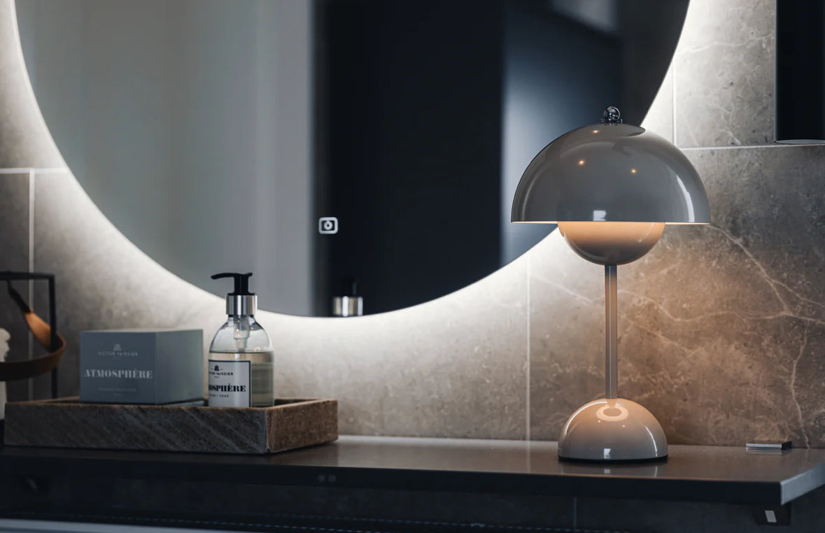 Flowerbud  – Ikonisk bärbar designlampa